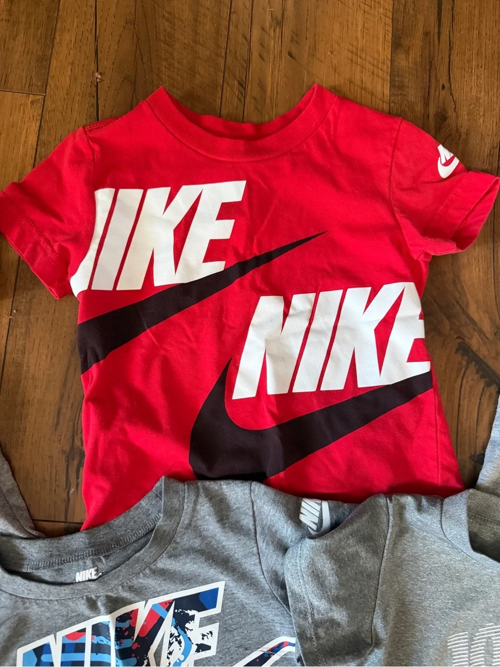 Nike bundle under